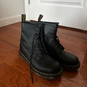 Dr. Martens Black Leather Lace-Up Combat Boots | Women’s 8